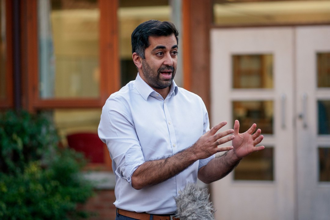 Humza Yousaf calls for Boris Johnson to resign