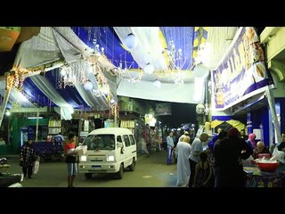 عم عزوز 70 سنة حمص وحلاوة في باب البحر: كنا بنصرف جوز الهند بالبطاقة