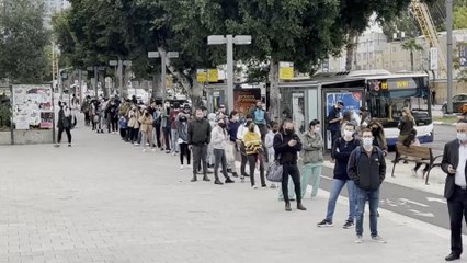 Israel reduce el aislamiento de positivos asintomáticos de diez a siete días