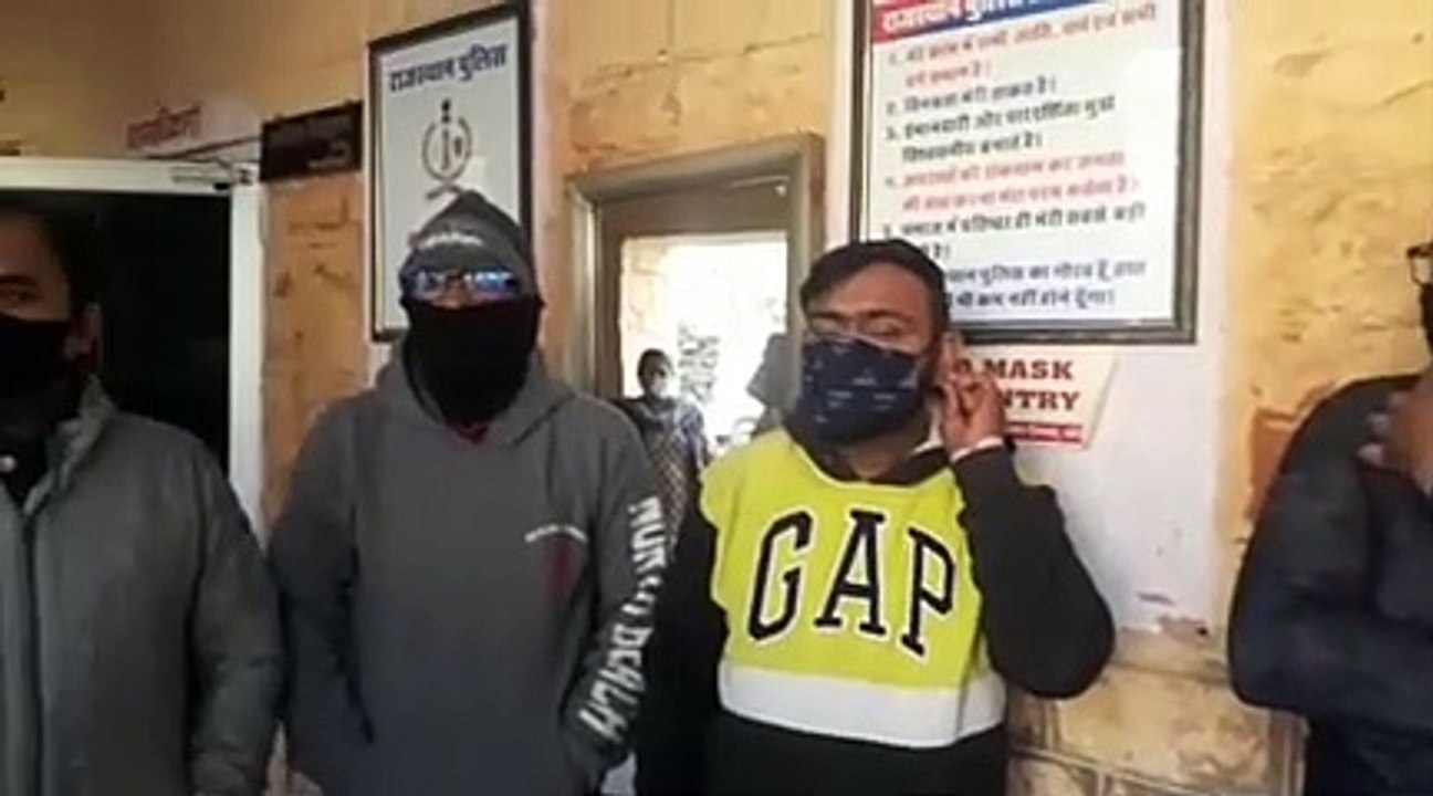 पाक नागरिकों के लिए फर्जी दस्तावेज बनाने के चार आरोपी गिरफ्तार