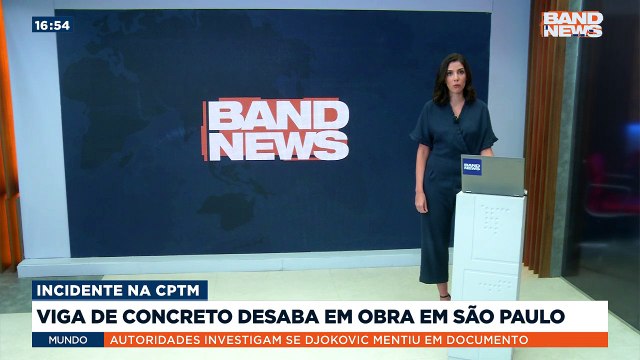 Uma viga de concreto desabou em uma obra do Monotrilho da CPTM, na região do Morumbi, zona sul de São Paulo. Não há feridos.Saiba mais em: youtube.com.br/bandjornalismo