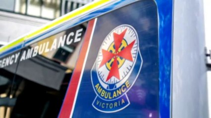 Victoria's health system under pressure as workers forced into isolation