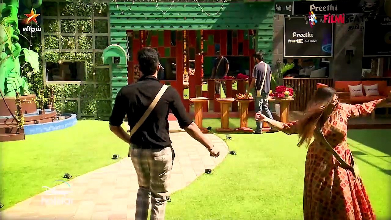 Bigg Boss Tamil Season 5 | 12th January 2022- Promo 1 | BB வீட்டுக்கு வந்த Contestants