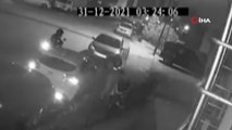 Ataşehir'de motosiklet hırsızlığı kamerada