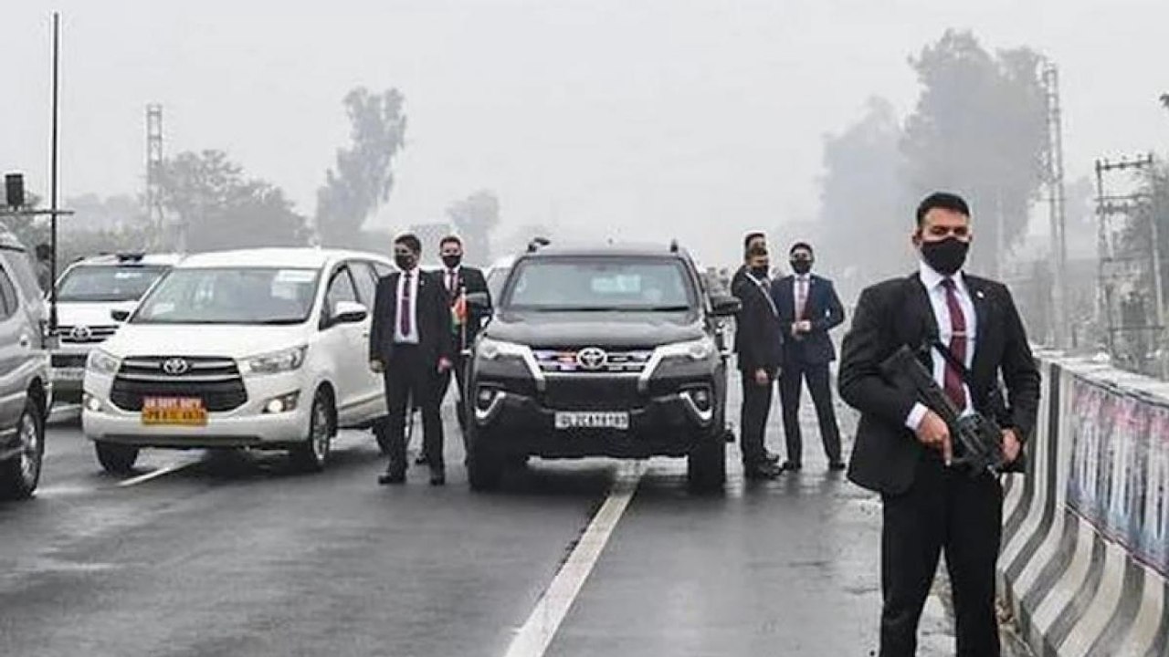 PM security breach:SC appoints committee to probe the matter