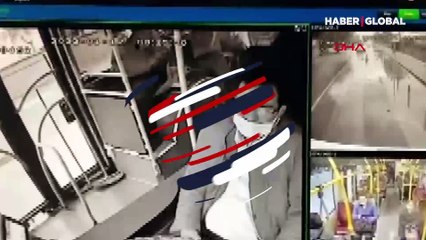Antalya'da freni patlayan otobüsün yaptığı kaza saniye saniye kamerada