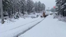 Akseki, Alanya ve Gündoğmuş'ta yollar karla kaplandı