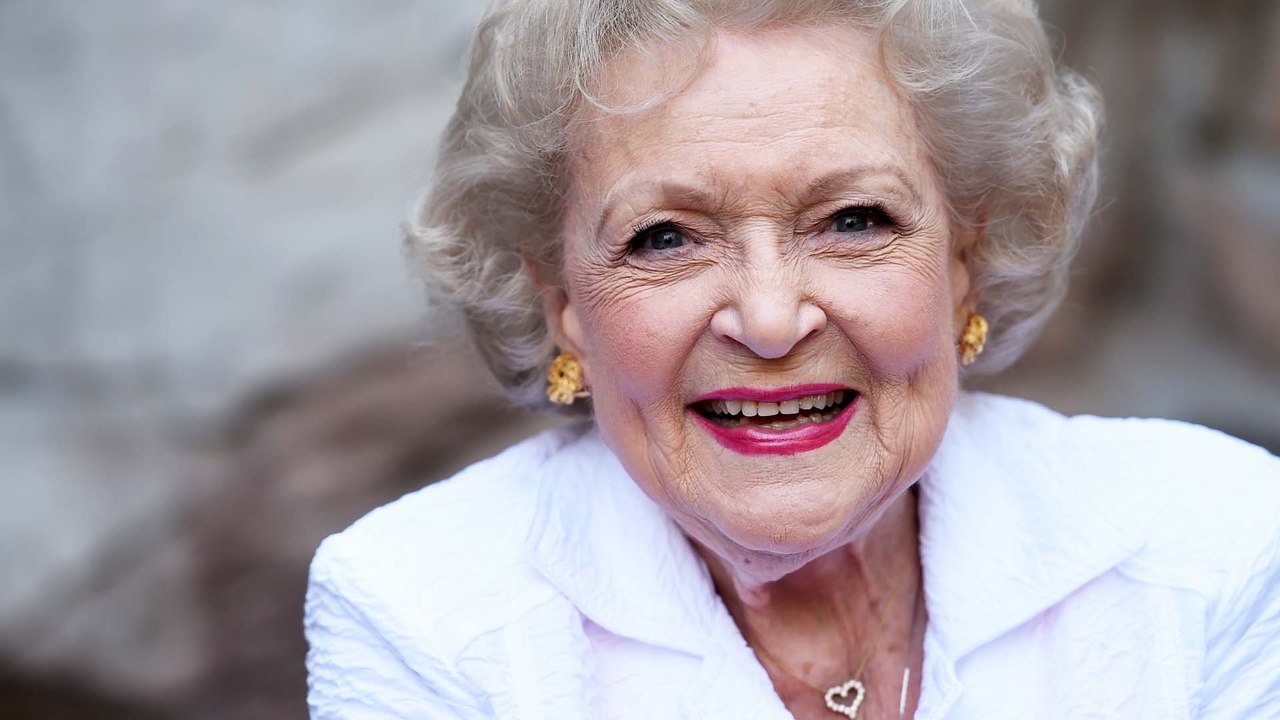 Betty White (†99): Die Todesursache der "Golden Girls"-Ikone