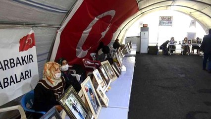 Son dakika... Aileler çocuklarını HDP ve PKK'dan almak için mücadelelerinde kararlı