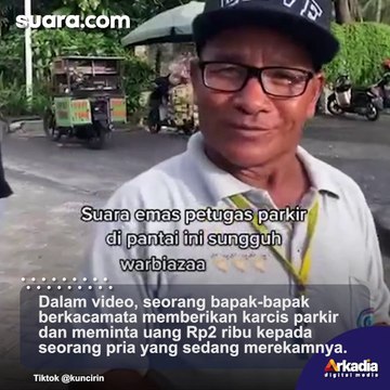 Viral Bapak-bapak Tukang Parkir Menyanyi, Suara Merdunya Tuai Decak Kagum Warganet