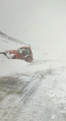 ALANYA YOLU KAR VE TİPİ NEDENİYLE ULAŞIMA KAPANDI