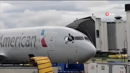 Honduras'ta kokpite giren yolcu ortalığı birbirine kattı