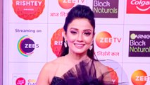 Naagin Fame Adaa Khan Red Carpet Entry At Zee Rishtey Awards 2022