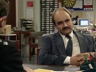 The Thin Blue Line - "Honey Trap" - S01E03