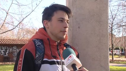 Los jóvenes apuestan por una educación semipresencial
