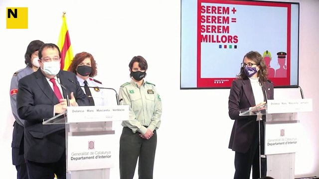 El conseller d'Interior, Joan Ignasi Elena, diu que ell té la responsabilitat de fer canvis als Mossos per aconseguir un projecte concret, i que això no significa fer purgues, i recorda que anteriorment també es van fer canvis