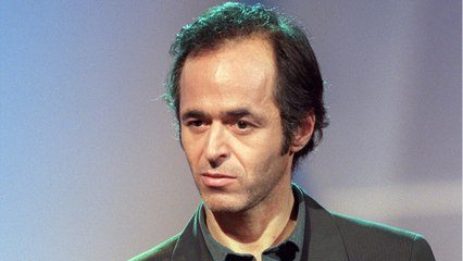 GALA VIDÉO - “Une situation terrible” : Jean-Jacques Goldman ému par la crise du Covid-19