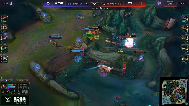 Foi assim que Faker reagiu a um Pentakill roubado por seu parceiro (League of Legends)