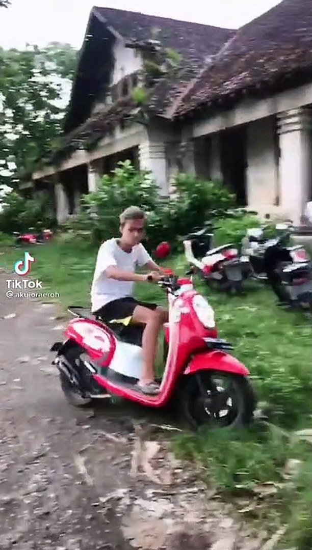 ⁣VIDIO TIKTOK VIRAL COWOK COOL