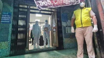 Ground Report:Delhi's dispensaries turned into mini warrooms