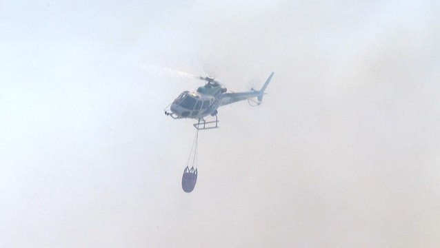 Firefighters battle wildfire amid ongoing heat wave in Argentina