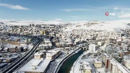 Bayburt'ta eğitime 1 gün süreyle kar tatili