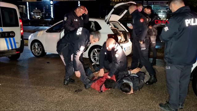 Dur ihtarına uymadı, 8 kilometre kaçabildi: 2 gözaltı