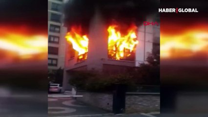 Kadıköy'de dairede yangın: 1 ölü