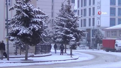 Kars'ta 51 köy yolu ulaşıma kapandı