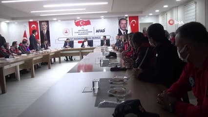 Son dakika! Bakan Soylu'dan sel felaketinde arama kurtarma çalışmalarına katılan ekibe teşekkür belgesi