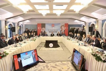 Son dakika haber: BAKAN SOYLU SARIYER'DE STK TEMSİLCİLERİYLE GÖRÜŞTÜ