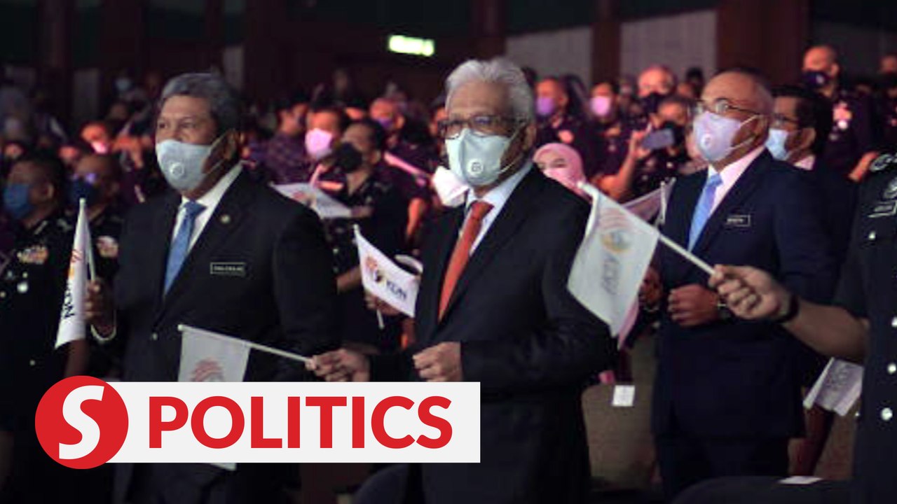 Bersatu adopts 'wait and see' position on possible Johor polls, says Hamzah