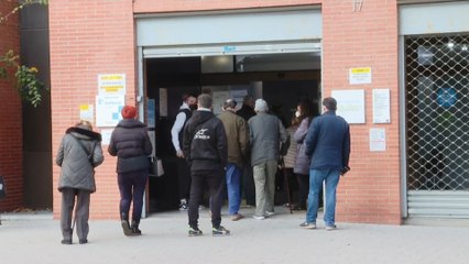 Las comunidades buscan agilizar las bajas por covid