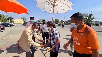 แม่ค้างคาวไฟฉลองวันเกิดสมศักดิ์ ครบ67 ปี