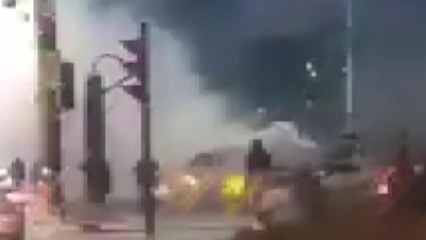 서울 둔촌사거리 부근에서 연기 발생...시민 불편 / YTN