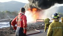 Fuerte incendio en un oleoducto en Venezuela tras sufrir una explosión
