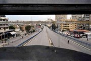 Lübnan'da ulaşım sektörü işçileri ve sendikalar yol kapattı