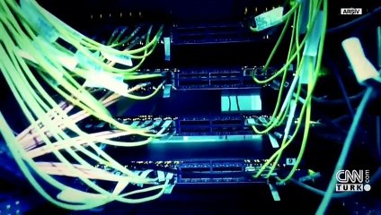 Aradıkları mağdurun banka hesabını boşalttılar