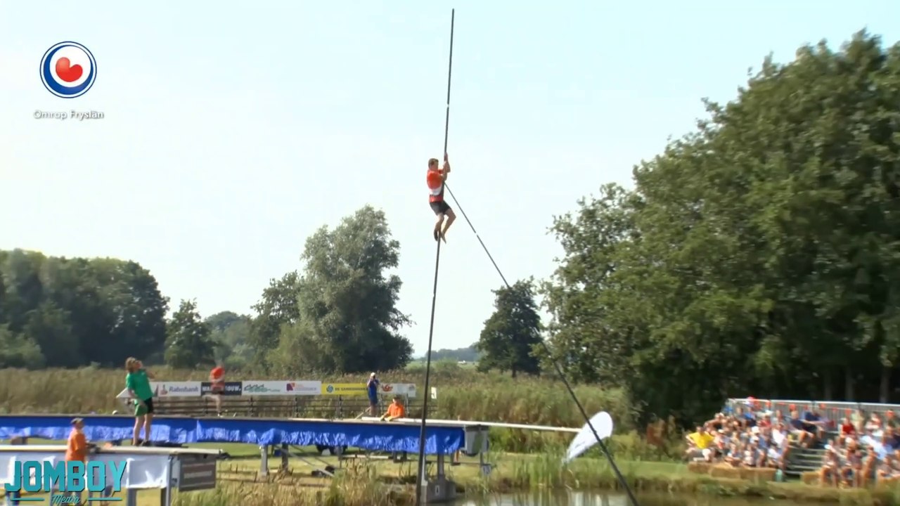 Crazy sports: Dutch Canal Jumping (Fierljeppen)