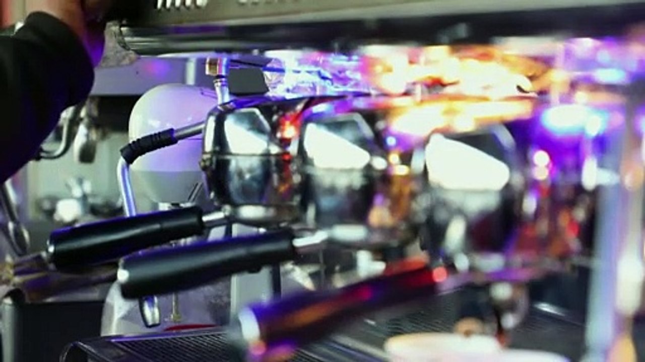 Cappuccino - die kleine Feuerpause im Alltag von Idlib