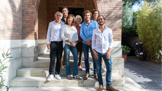 GALA VIDEO - L’agence : Ces célébrités qui ont fait appel à la famille Kretz