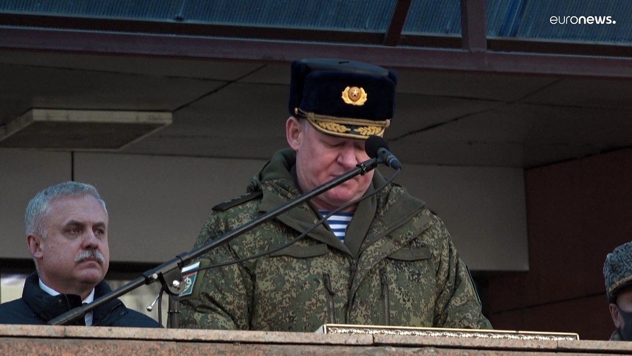 Ausländische Soldaten ziehen wieder ab aus Kasachstan