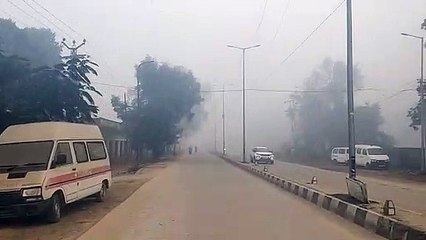 बर्फीली हवाओं से जनजीवन अस्त-व्यस्त