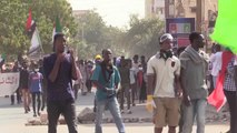 Sudan'da sivil yönetim talebiyle gösteri düzenlendi