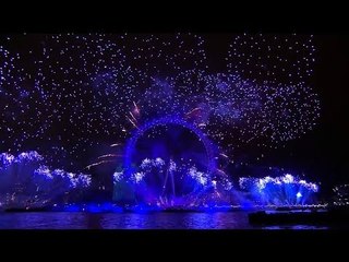 إقبال كثيف من الشباب للاحتفال برأس السنة في الشيخ زايد