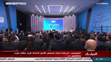 السيسي يحث الفصائل السودانية المتناحرة على إجراء محادثات لتحقيق الانتقال الديمقراطي