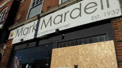 Dartford hairdresser says he's lost thousands of pounds and fears for his safety after ram raid