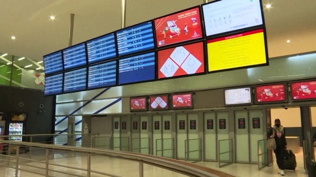 Quarantena ridotta nel Regno Unito, l'Ungheria verso la quarta dose