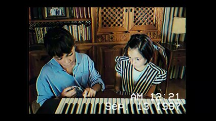 Tráiler de la película "Visitante", ópera prima de Alberto Evangelio, protagonizada por Iria del Río y Jan Cornet.