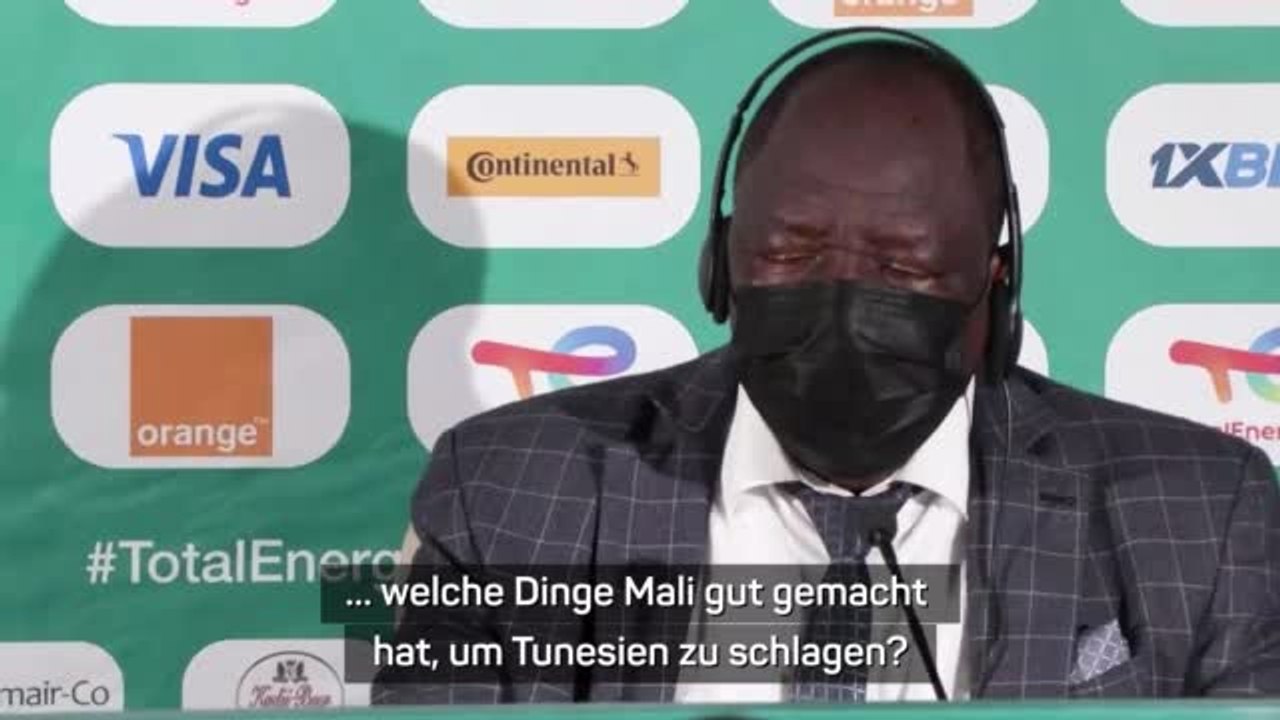 Sensation! Trainer muss zurück aufs Spielfeld